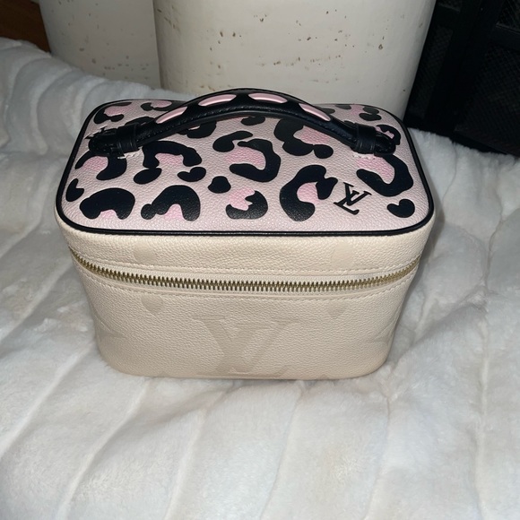 TRADES! - Picture 4 of 4